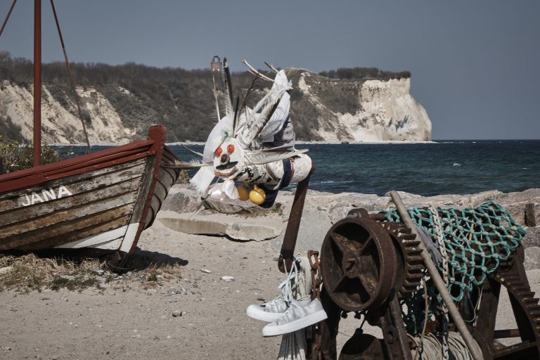 The old fishing village of Vitt on Rügen has a long history. In the background the chalk cliffs of Arkona. Germany/ Mecklenburg Vorpommern/Rügen. March/27/2020.